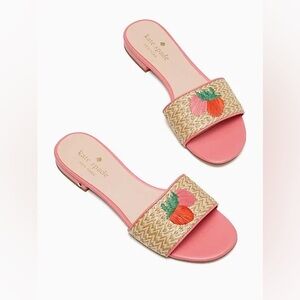 Kate Spade “Finefetti” Woven Strawberry Sandal Slides, Size 7.
